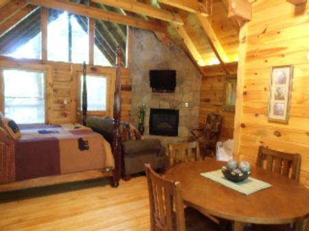 Mountain Shadows Resort Гатлинбург Номер фото